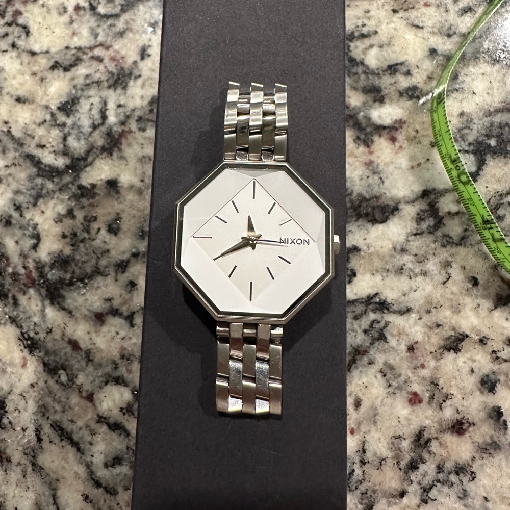 Nixon Women’s Watch - The Capulet
